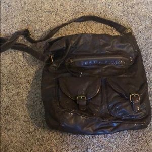Women’s shoulder bag